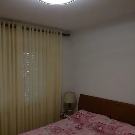 Velipoj * Velipojë